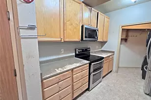 512 Darby Dr, Bellingham, WA 98226 - Photo 3