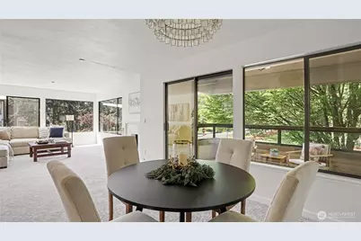 10101 SE 3rd Street #202, Bellevue, WA 98004 - Photo 9