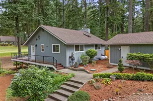 11001 Pioneer Dr, Anderson Island, WA 98303 - Photo 3