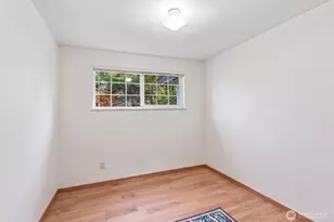 11735 35th Ave NE, Seattle, WA 98125 - Photo 11