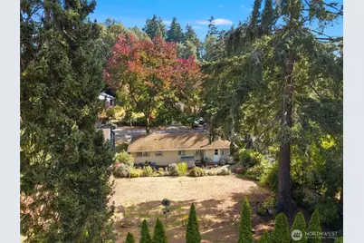 11735 35th Avenue NE, Seattle, WA 98125 - Photo 19