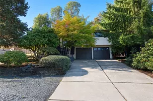2242 W 12th St, Port Angeles, WA 98363 - Photo 3