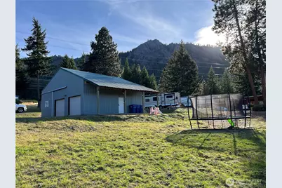 2960 Upper Peoh Point Road, Cle Elum, WA 98922 - Photo 13
