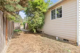 1323 S I St, Port Angeles, WA 98363 - Photo 27