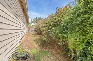1323 S I St, Port Angeles, WA 98363 - Photo 25