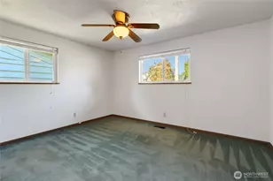 820 9th Ave NW, Puyallup, WA 98371 - Photo 17