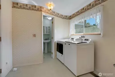820 9th Avenue NW, Puyallup, WA 98371 - Photo 13
