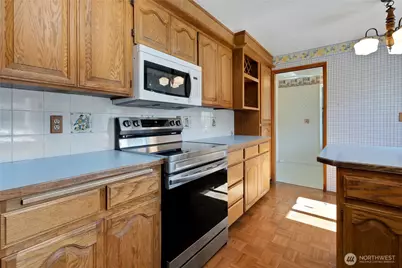 820 9th Avenue NW, Puyallup, WA 98371 - Photo 11