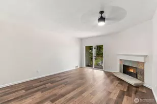 14475 NE 40th St, Bellevue, WA 98007 - Photo 7