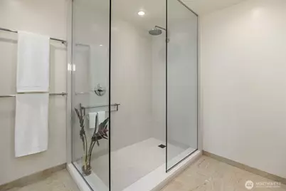 500 106th Avenue NE #1313, Bellevue, WA 98004 - Photo 21