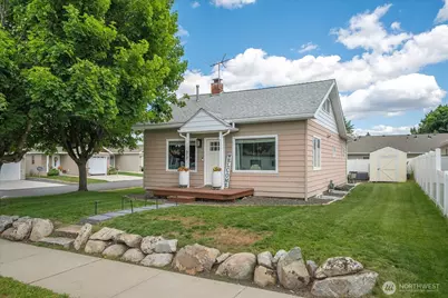 517 S Felts Rd, Spokane Valley, WA 99206 - Photo 1