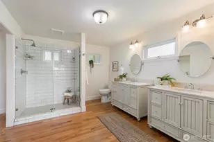 5930 Rose Loop NE, Bainbridge Island, WA 98110 - Photo 27