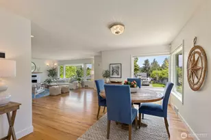 5930 Rose Loop NE, Bainbridge Island, WA 98110 - Photo 23