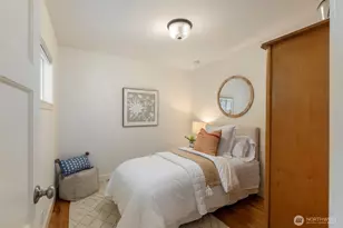 5930 Rose Loop NE, Bainbridge Island, WA 98110 - Photo 29