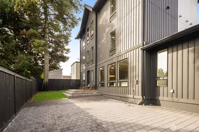 7358 33rd Avenue NE, Seattle, WA 98115 - Photo 33