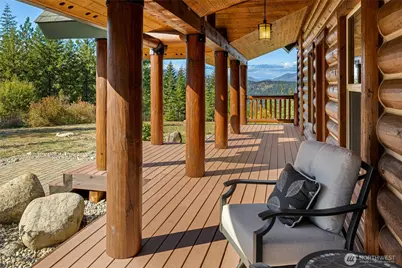 771 Whisper Creek Drive, Cle Elum, WA 98922 - Photo 3