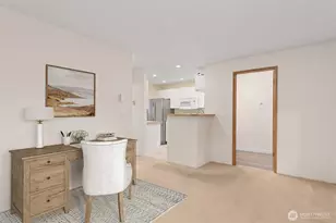 4160 178th Ln SE, Bellevue, WA 98008 - Photo 11