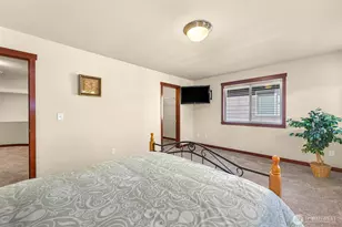 221 Jeff St, Mount Vernon, WA 98274 - Photo 25