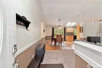 10429 10th Place SE, Lake Stevens, WA 98258 - Photo 5