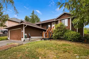 10429 10th Pl SE, Lake Stevens, WA 98258 - Photo 3