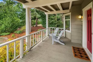 603 Landmark Ct NE, Bainbridge Island, WA 98110 - Photo 3