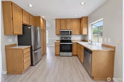 5806 151st Street SE, Everett, WA 98208 - Photo 9