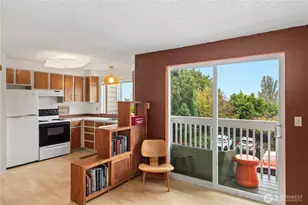 1930 Lawrence St, Port Townsend, WA 98368 - Photo 3