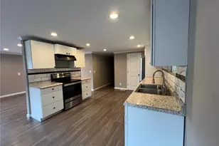 7526 157th St E, Puyallup, WA 98375 - Photo 7