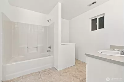 9502 E 187th St Ct E, Puyallup, WA 98375 - Photo 19