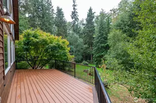 411 Puget Dr, Coupeville, WA 98239 - Photo 7