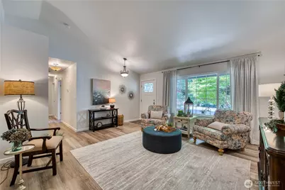 12915 60th Avenue Ct NW, Gig Harbor, WA 98332 - Photo 3