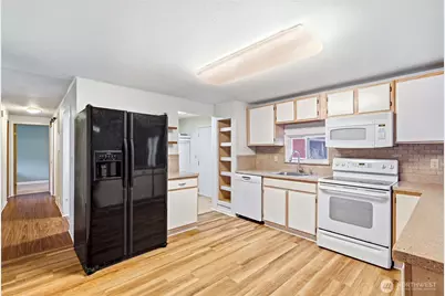 1110 101st Street Ct E #5, Tacoma, WA 98445 - Photo 7