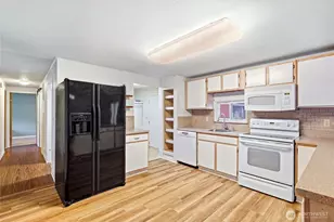 1110 101st St Ct E, Tacoma, WA 98445 - Photo 7