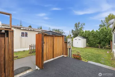 1110 101st Street Ct E #5, Tacoma, WA 98445 - Photo 33