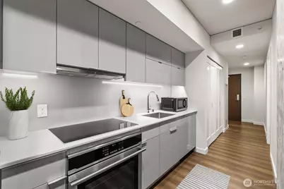 450 S Main Street #313, Seattle, WA 98104 - Photo 5