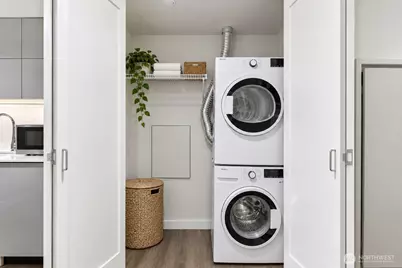 450 S Main Street #313, Seattle, WA 98104 - Photo 11