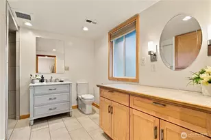 12119 NE 65th St, Kirkland, WA 98033 - Photo 21