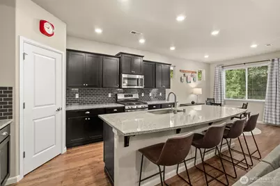 13910 183rd Avenue Ct E, Bonney Lake, WA 98391 - Photo 9