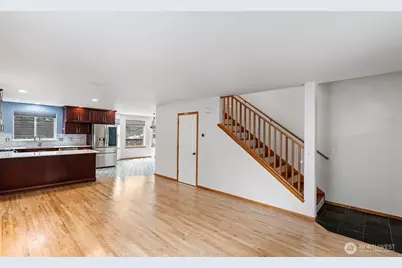 1673 Bayview Drive W, Bremerton, WA 98312 - Photo 5