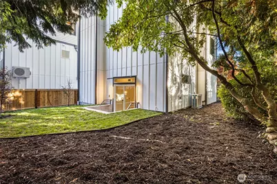 2725 Belvidere Avenue SW, Seattle, WA 98126 - Photo 27
