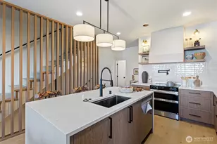 2721 Belvidere Ave SW, Seattle, WA 98126 - Photo 11