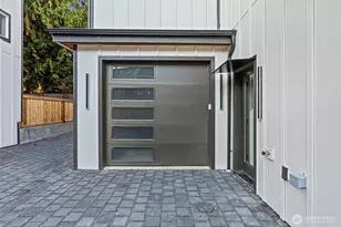 2721 Belvidere Ave SW, Seattle, WA 98126 - Photo 31