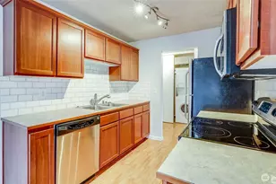 750 N 143rd St, Seattle, WA 98133 - Photo 11