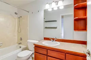 750 N 143rd St, Seattle, WA 98133 - Photo 21