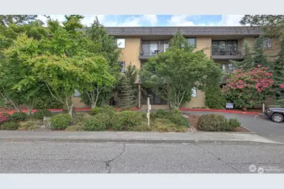 750 N 143rd Street #302, Seattle, WA 98133 - Photo 27