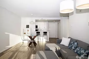 121 Vine St, Seattle, WA 98121 - Photo 3