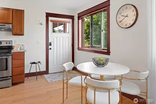 461 N 45th St, Seattle, WA 98103 - Photo 5