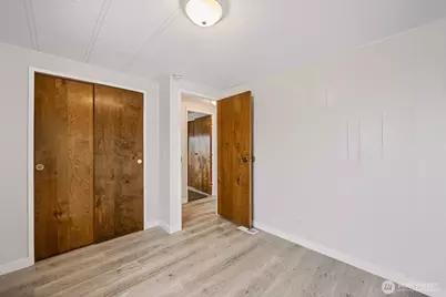 2240 W Broadway Avenue #6, Moses Lake, WA 98837 - Photo 5