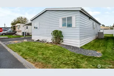 2240 W Broadway Avenue #6, Moses Lake, WA 98837 - Photo 27