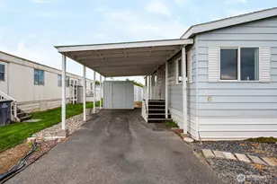 2240 W Broadway Ave, Moses Lake, WA 98837 - Photo 29